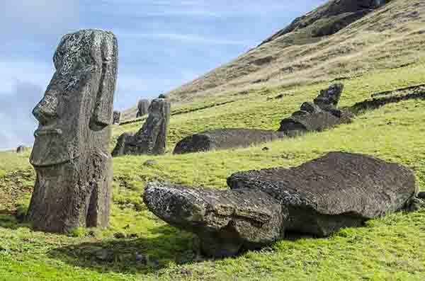 10 - Chile - isla de Rapa Nui o Pascua - Rano Raraku